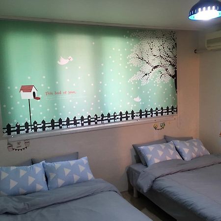 Kiki House Hongdae 2 Otel Seul Dış mekan fotoğraf