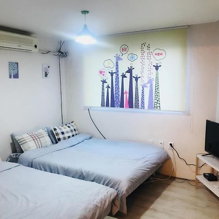 Kiki House Hongdae 2 Otel Seul Dış mekan fotoğraf